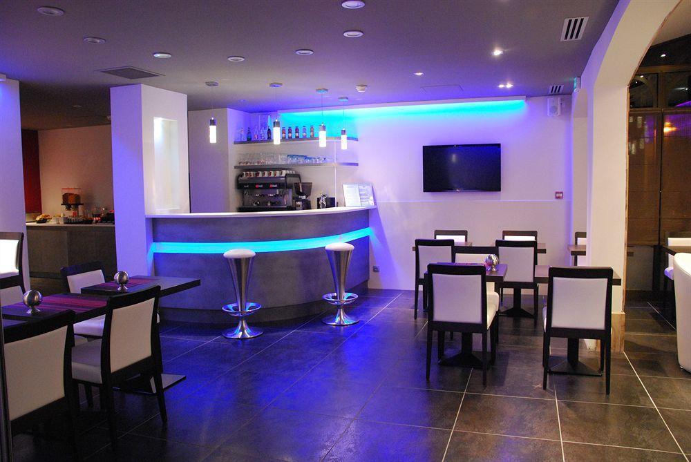 Hotel Foch Tarbes Exterior photo