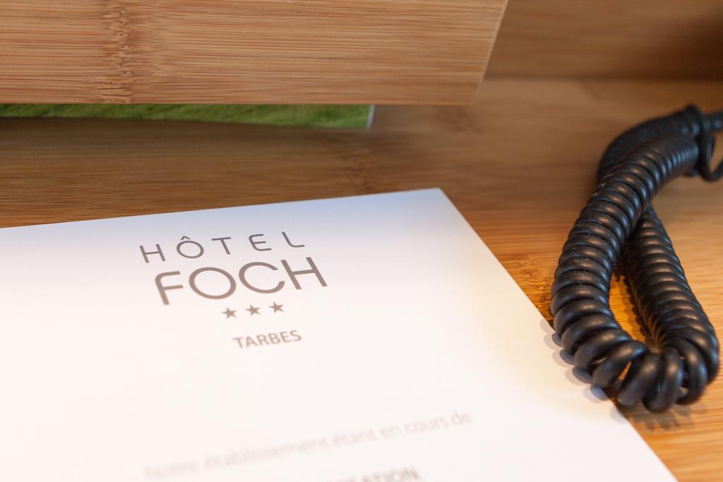 Hotel Foch Tarbes Exterior photo