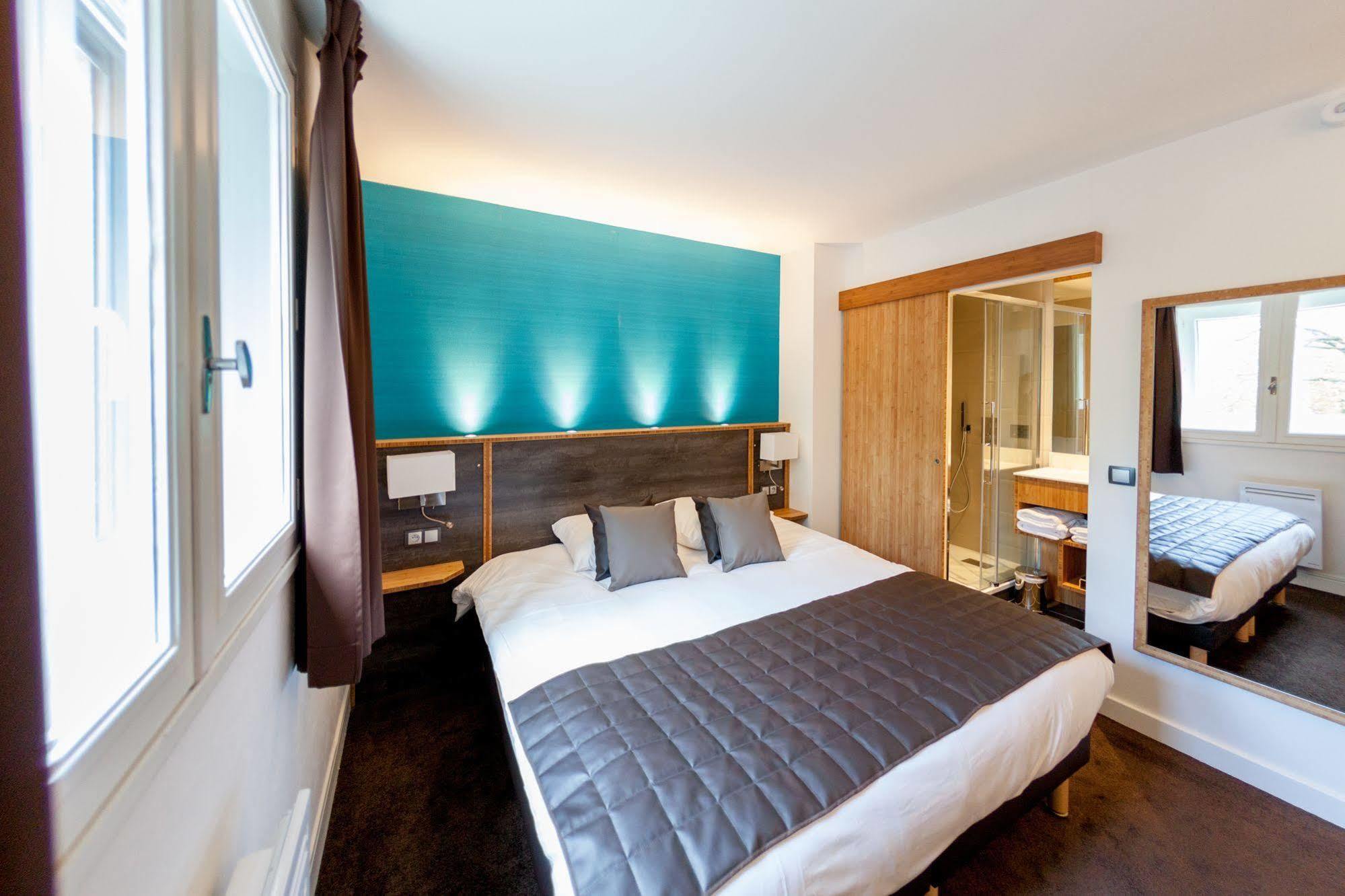 Hotel Foch Tarbes Exterior photo
