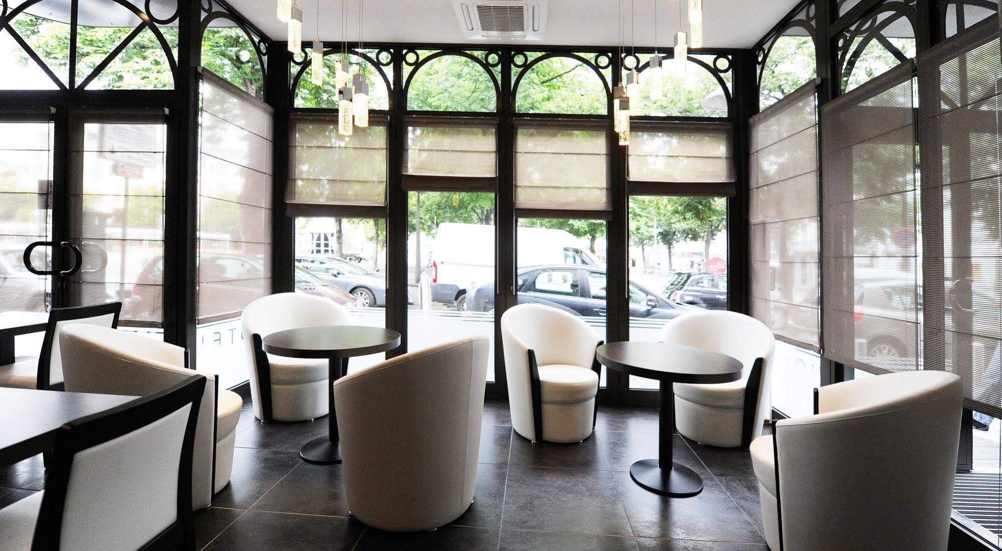 Hotel Foch Tarbes Exterior photo