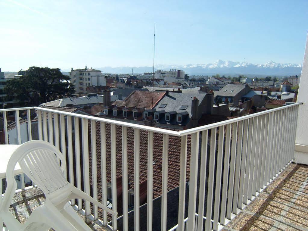 Hotel Foch Tarbes Exterior photo